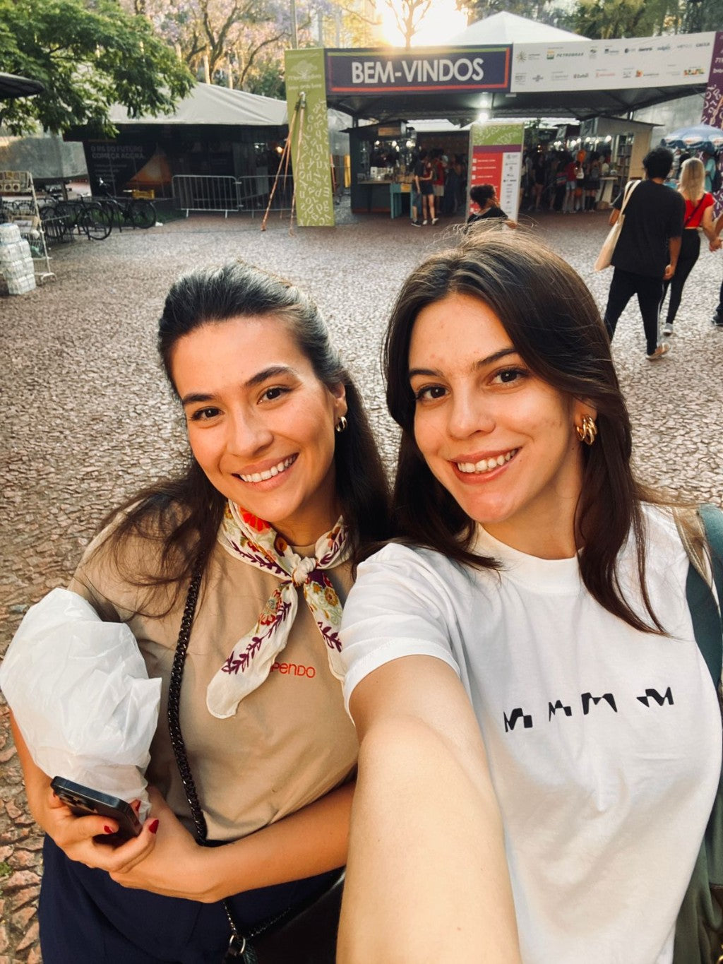 Scarino em cena na Feira do Livro, em Porto Alegre.